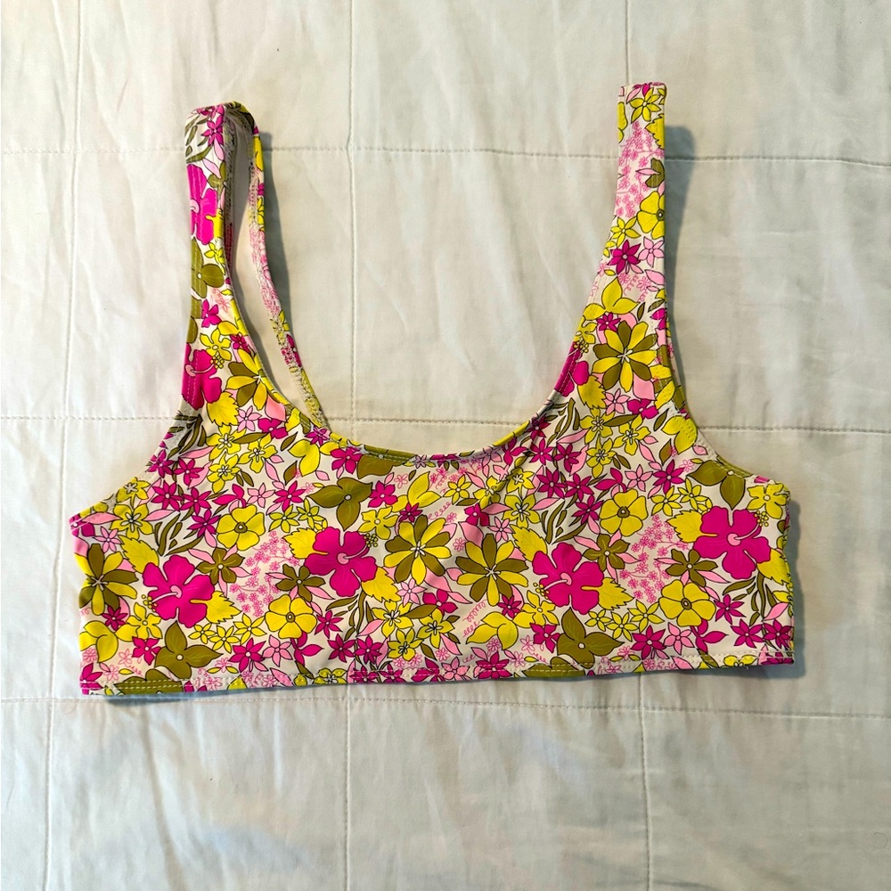 Frankie’s Bikinis Connor Top Bright Retro Floral